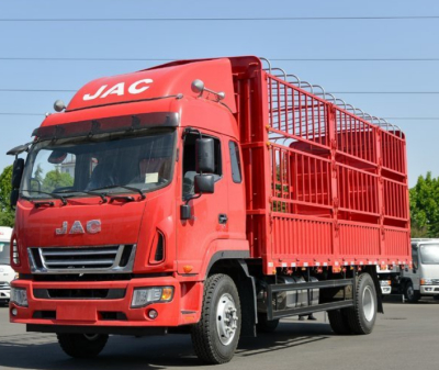 江淮6.8米高栏车报价 六米八货车价格