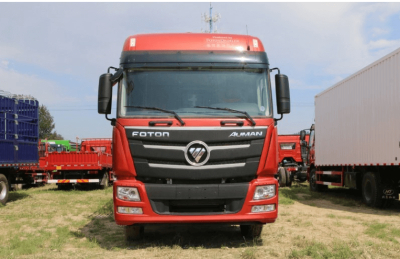 欧曼9.6米高栏车报价 九米六货车价格